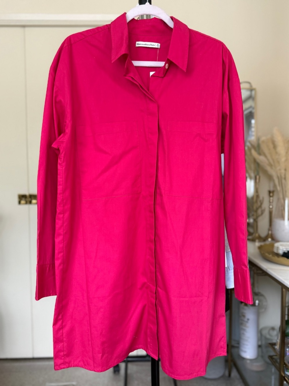 Abercrombie and Finch Bright Fuchsia Button-Up Tunic Shirt